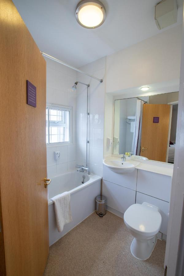 Redwings Lodge Solihull Exteriér fotografie