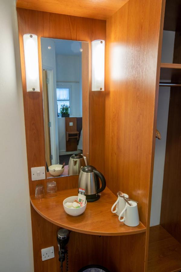 Redwings Lodge Solihull Exteriér fotografie